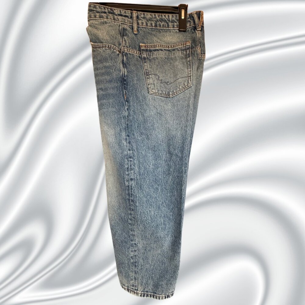 We The Free Wide Leg Crop Denim Jeans Sz 31 Button Fly Medium Wash - Picture 8 of 16